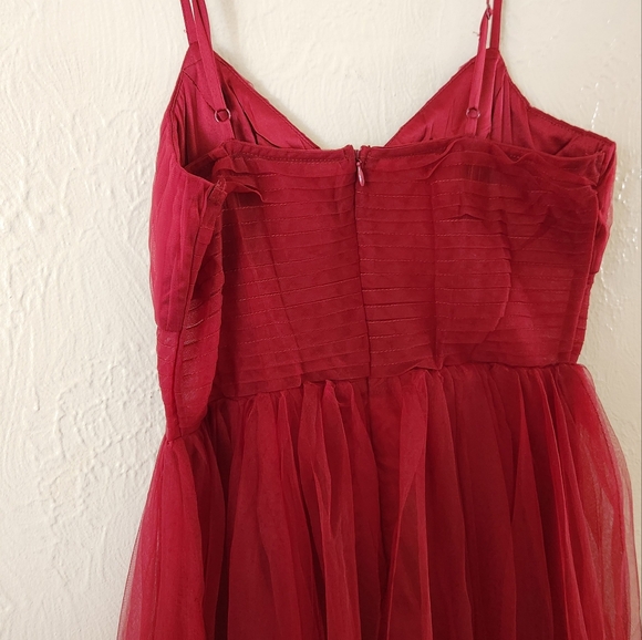 Lulus NWT Red Dress M - Picture 4 of 5